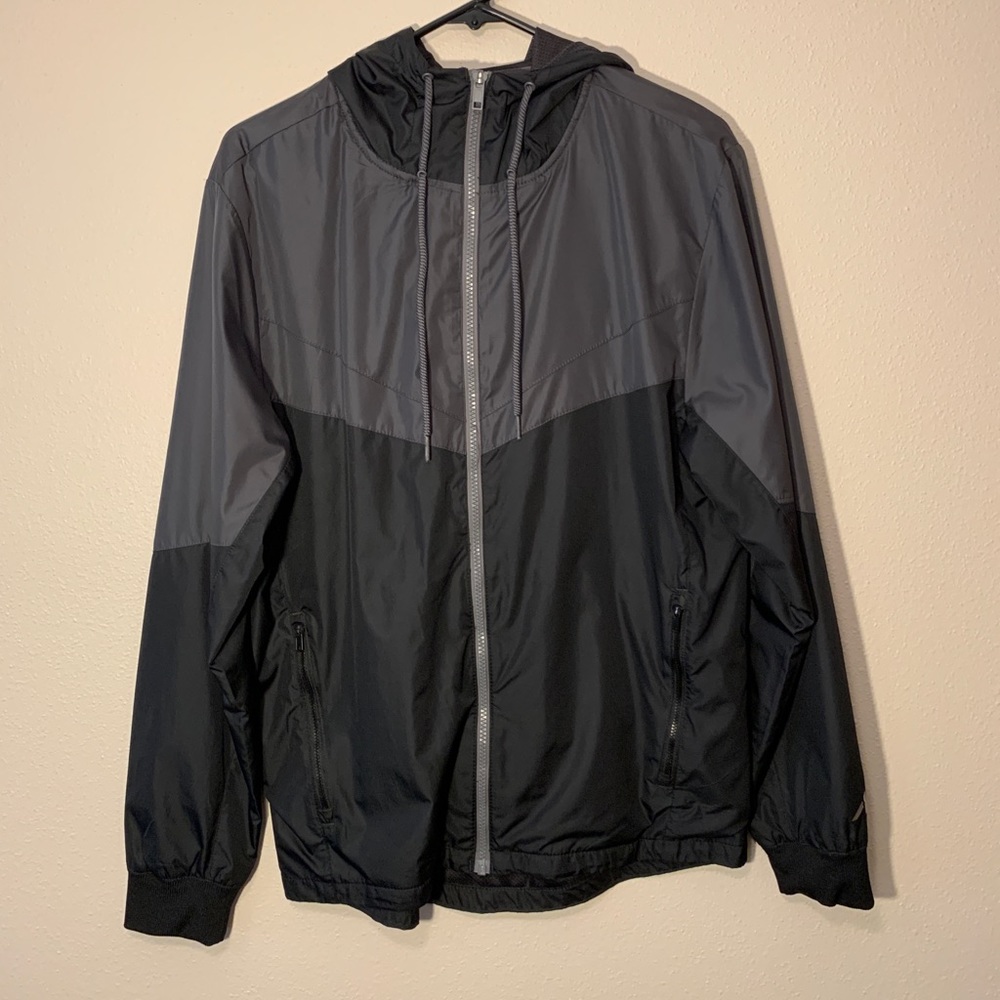 Qwick-Dry Windbreaker Jacket Size Small